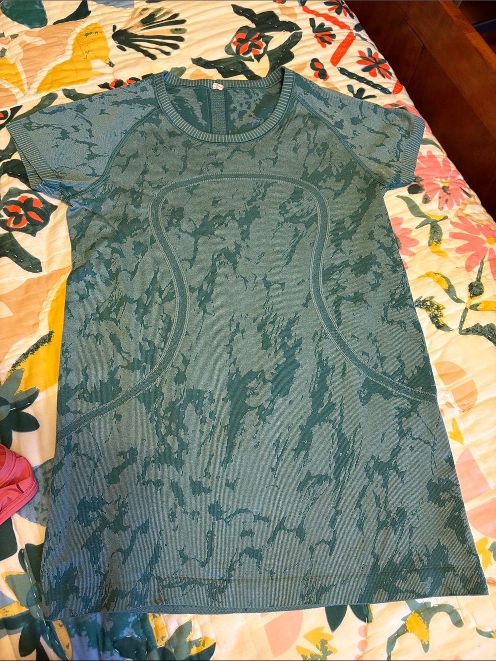lululemon athletica Teal Short Sleeve Top